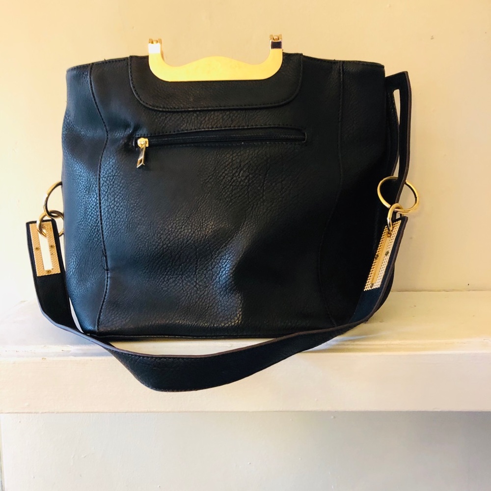 Black leather woman's purse